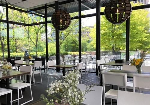 Dining with a Spectacular View in St. Louis, Missouri